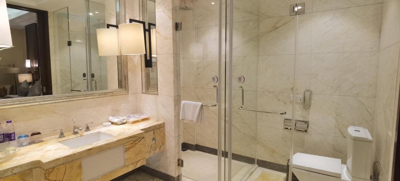 Ondine International Hotel Zhenjiang  Dış mekan fotoğraf