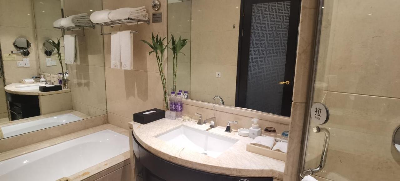 Ondine International Hotel Zhenjiang  Dış mekan fotoğraf