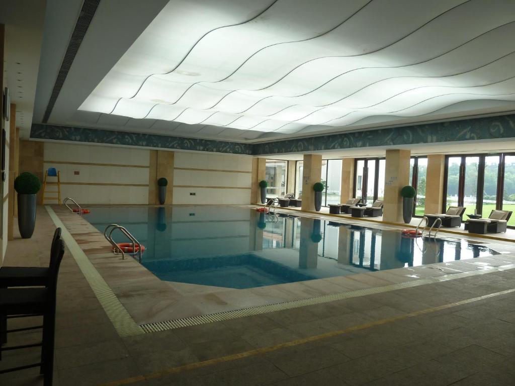 Ondine International Hotel Zhenjiang  Dış mekan fotoğraf