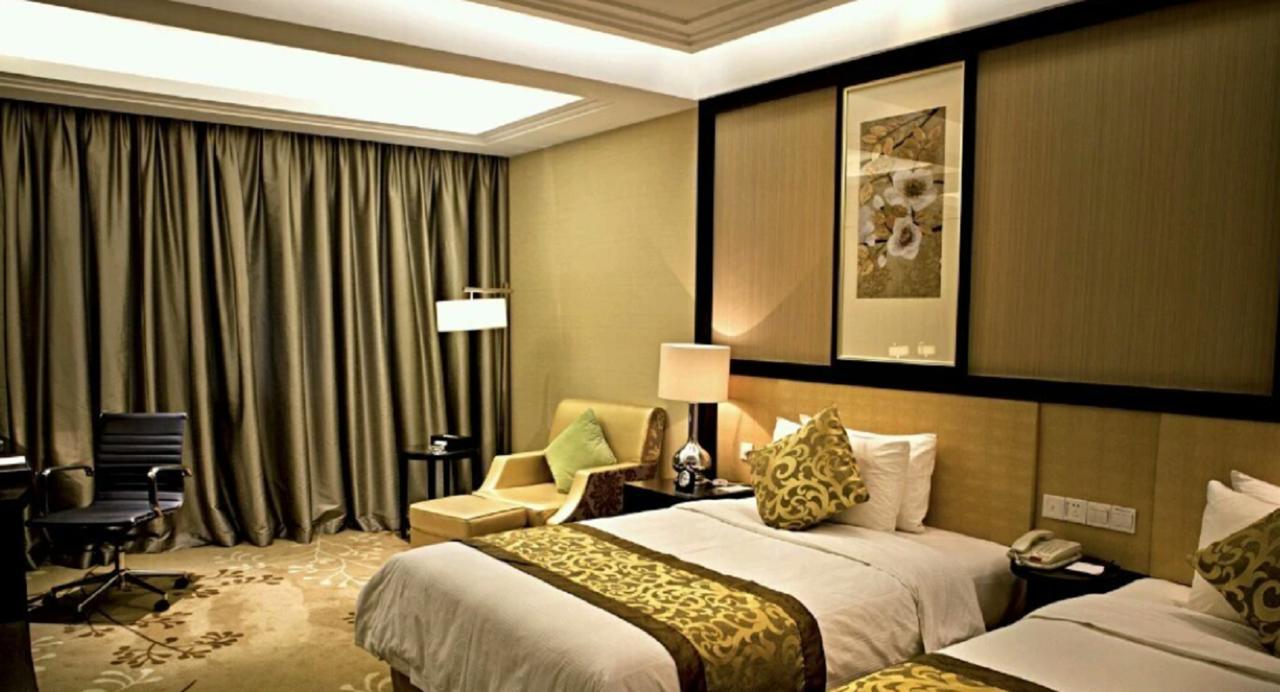 Ondine International Hotel Zhenjiang  Dış mekan fotoğraf